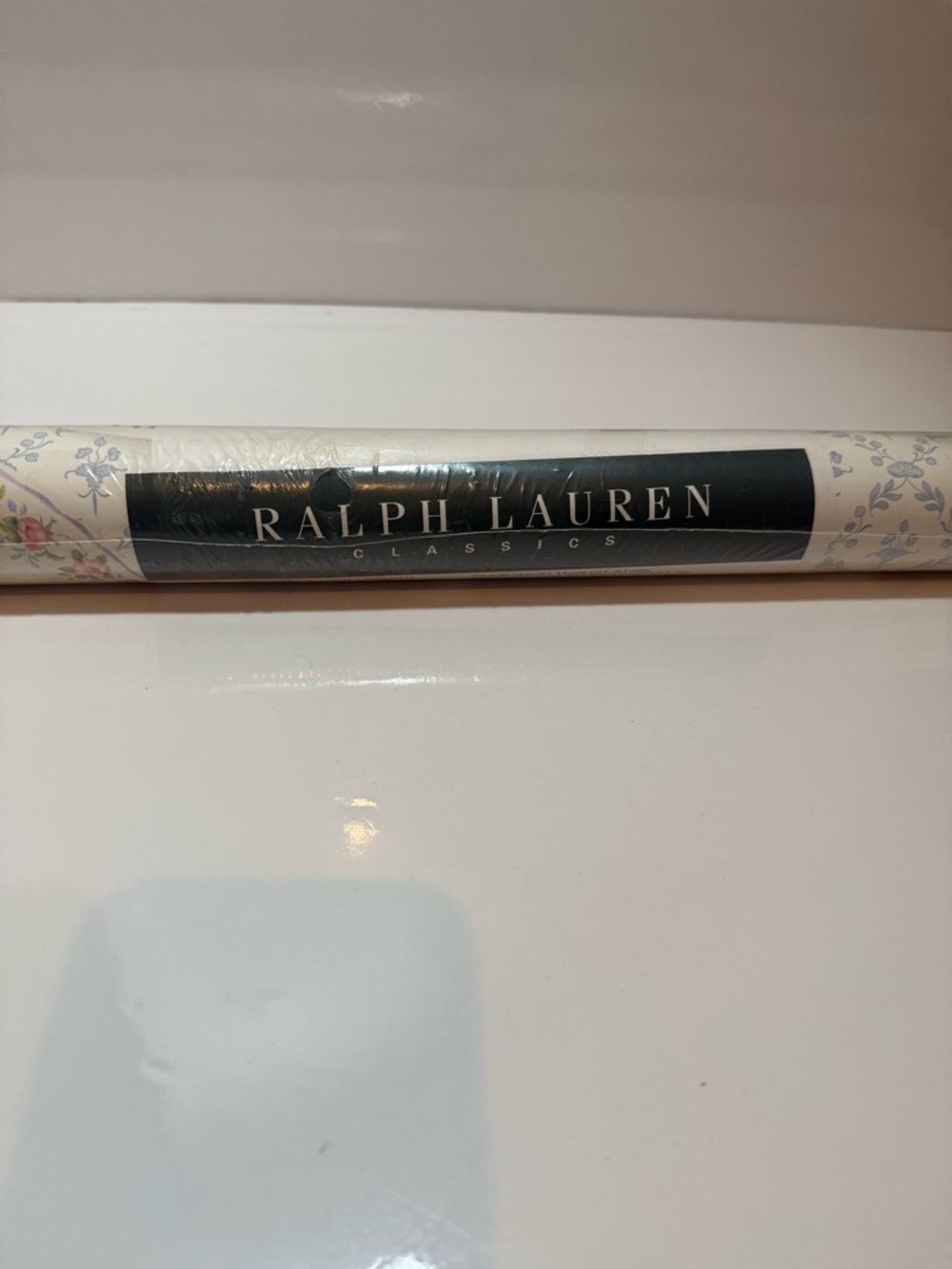 Vintage Classics  Ralph Lauren Floral Wallpaper New  Pattern LCW27045W